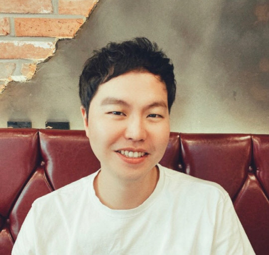 전영민 로맨틱홀릭 총괄이사